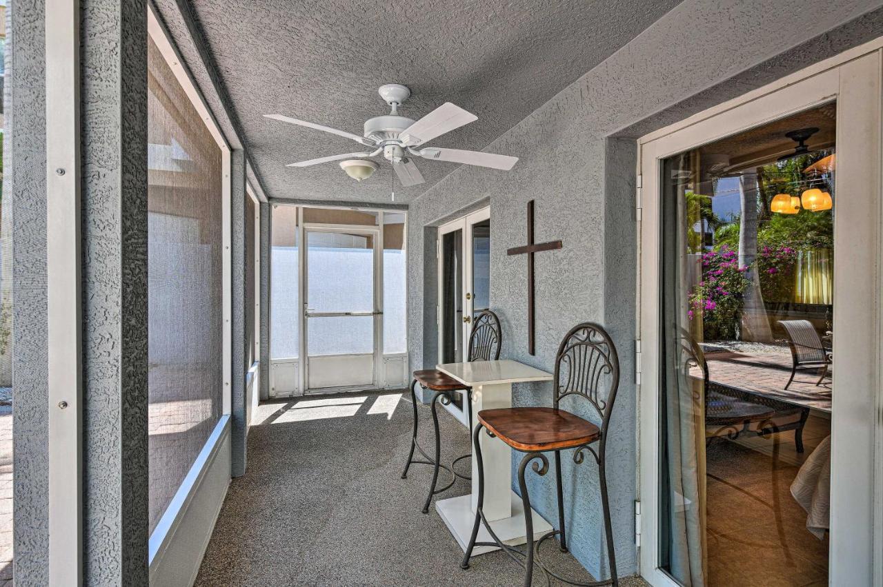 Lido Key Hideout With Patio And Yard And Walk To Beach! Sarasota Exterior foto