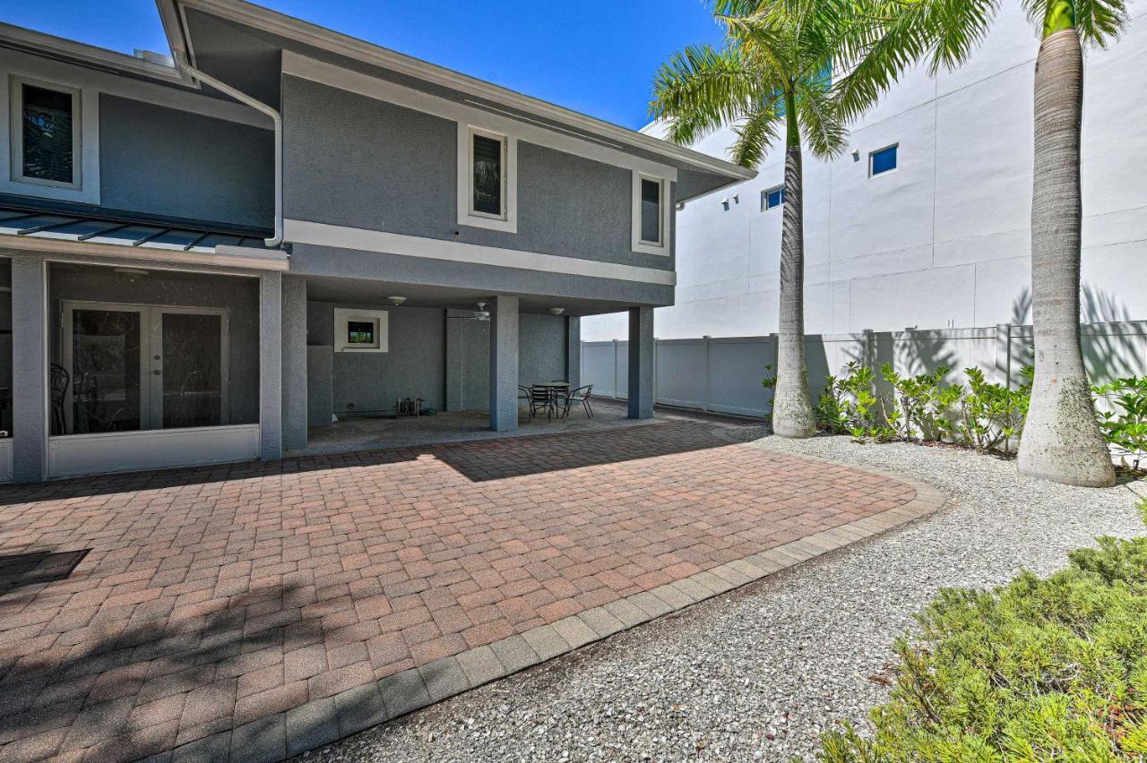 Lido Key Hideout With Patio And Yard And Walk To Beach! Sarasota Exterior foto